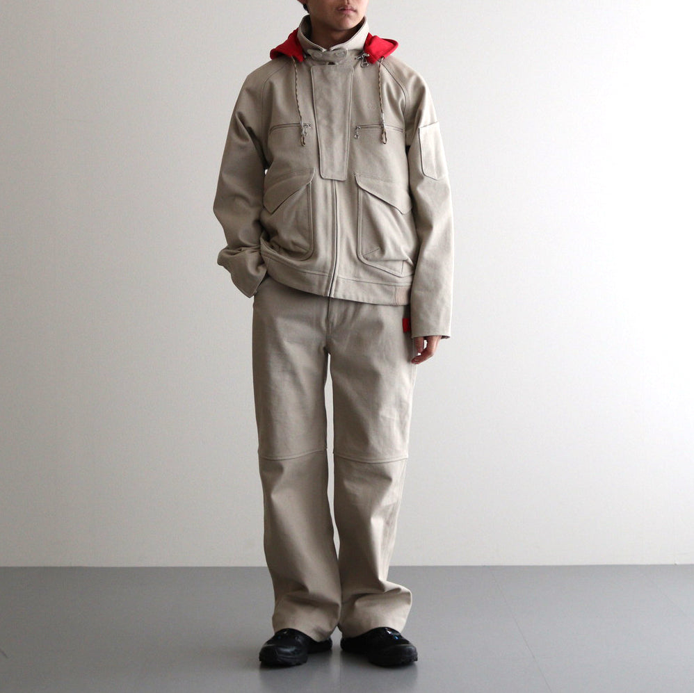 男性モデル(ハラ):172cm 58kg 着用サイズ:2