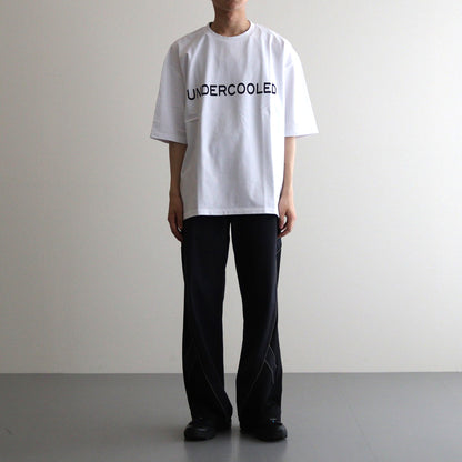 男性モデル(ハラ):172cm 58kg 着用サイズ:L