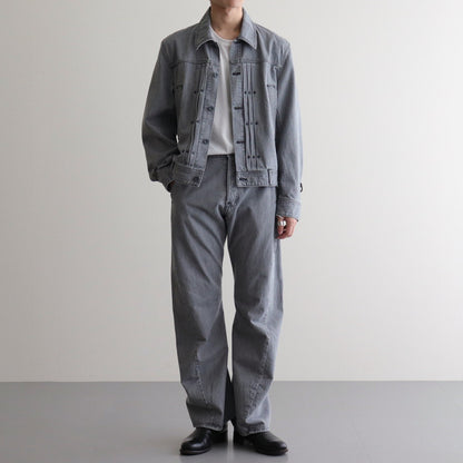男性モデル(ハラ):172cm 58kg 着用サイズ:46