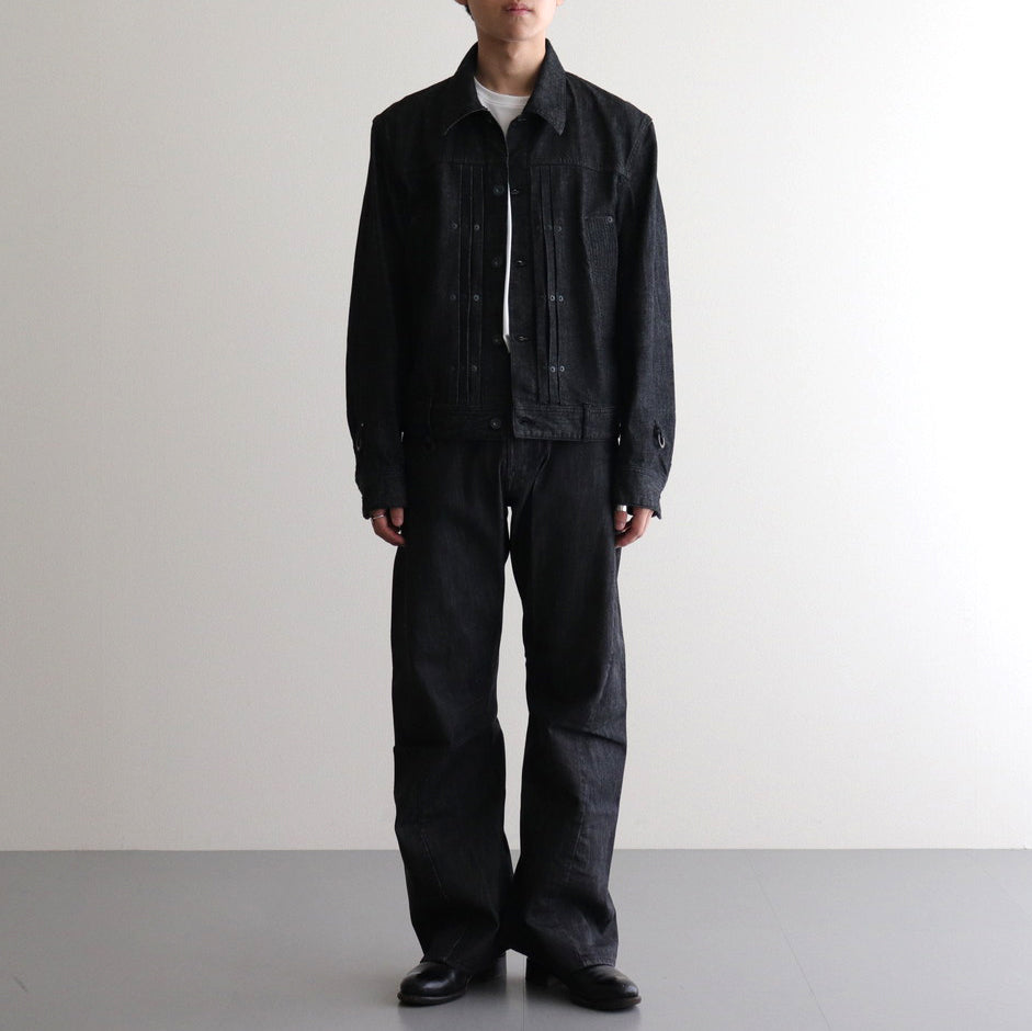 男性モデル(ハラ):172cm 58kg 着用サイズ:46