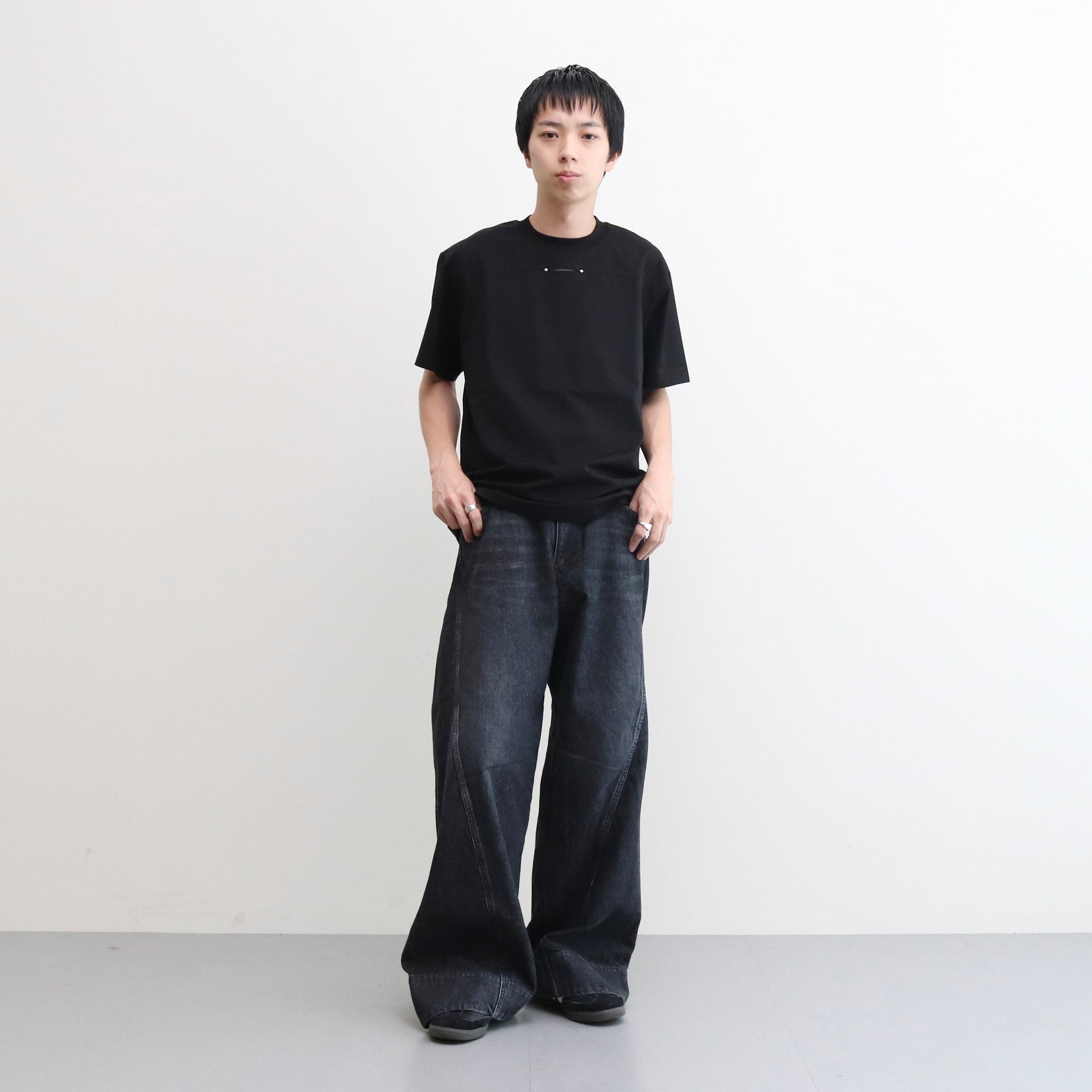 HOLE TS #BLACK [LB233-TS01]