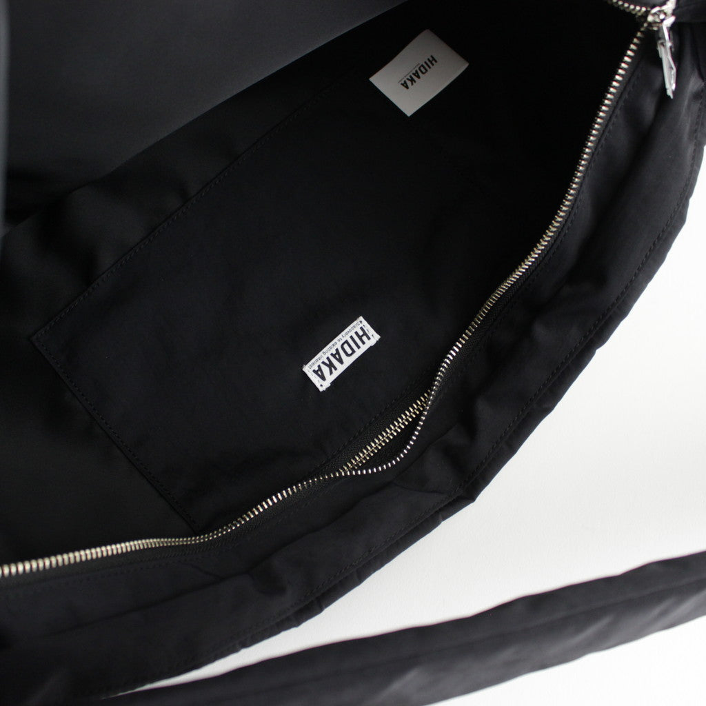 PING-PONG MESSENGER BAG #BLACK [HDK24S-BG01]
