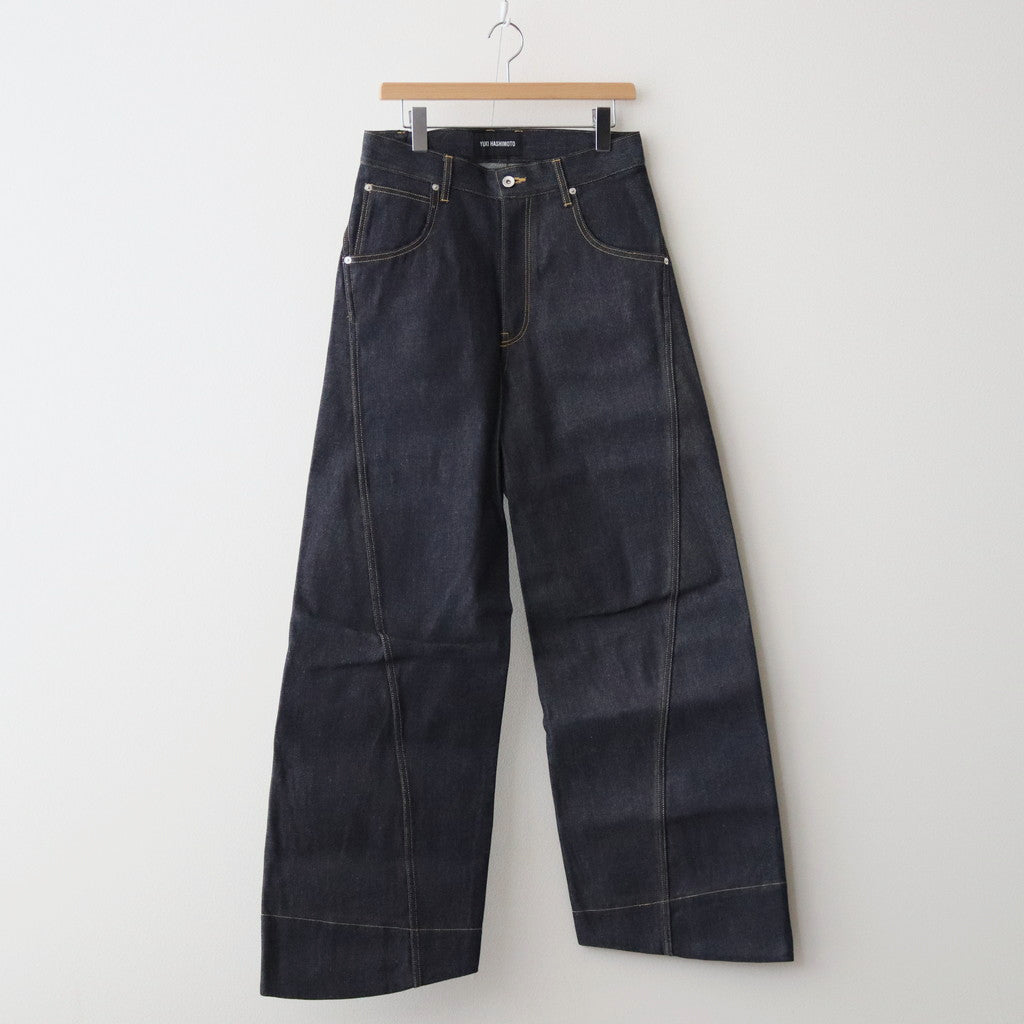 TWISTED JEANS #BLACK [PT-01-0003R]