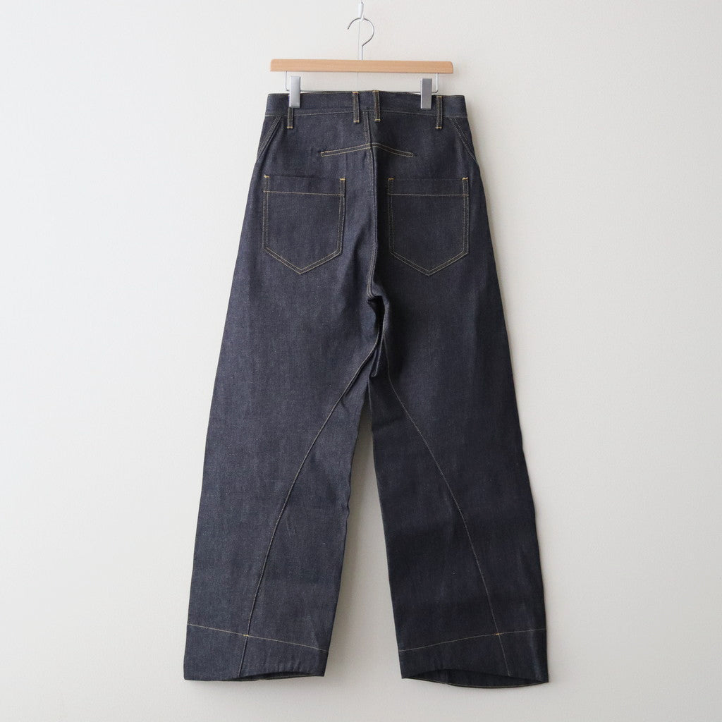 TWISTED JEANS #BLACK [PT-01-0003R]