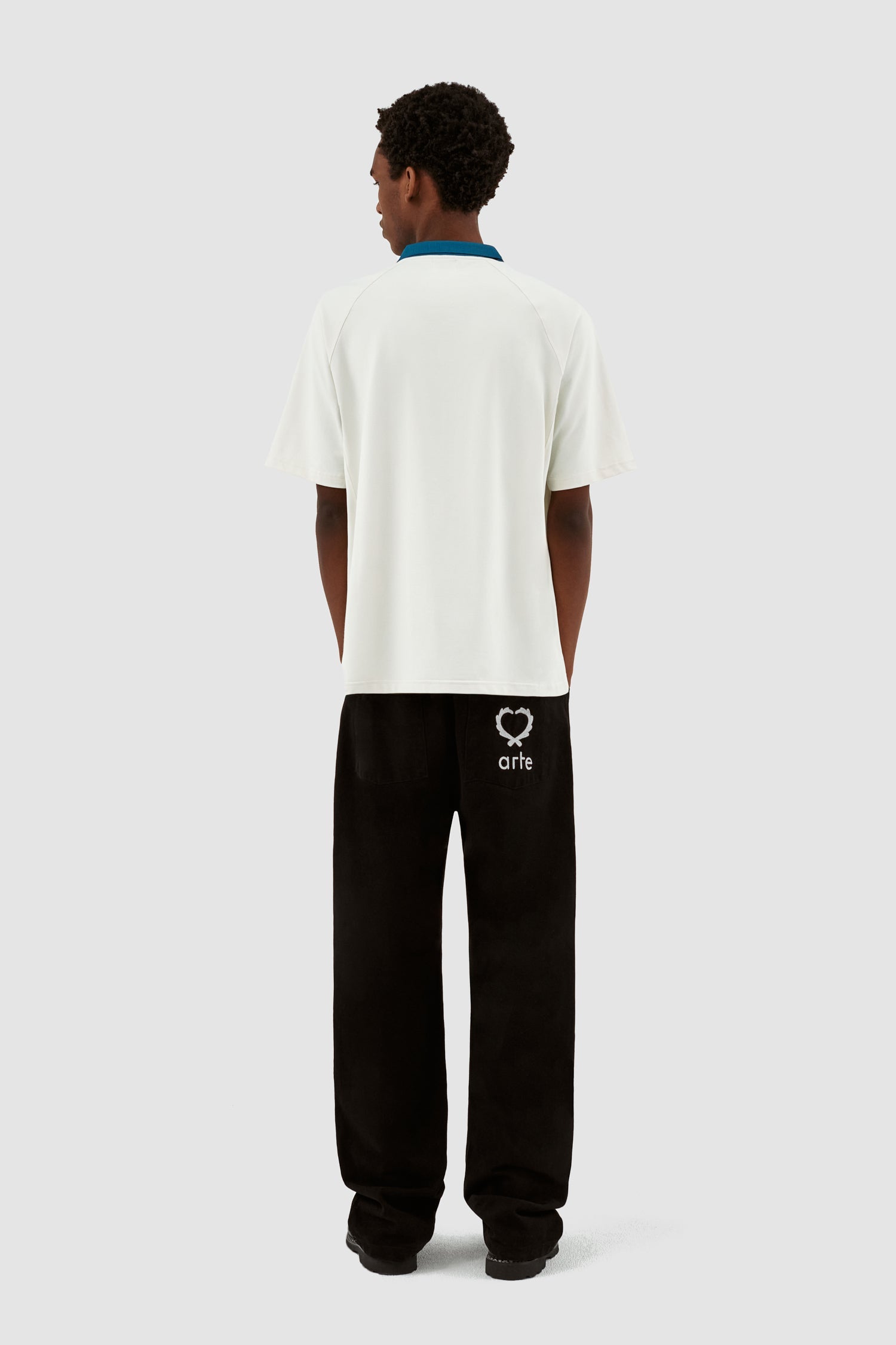 Taylor Collar T-shirt #Off White [SS24-090T]