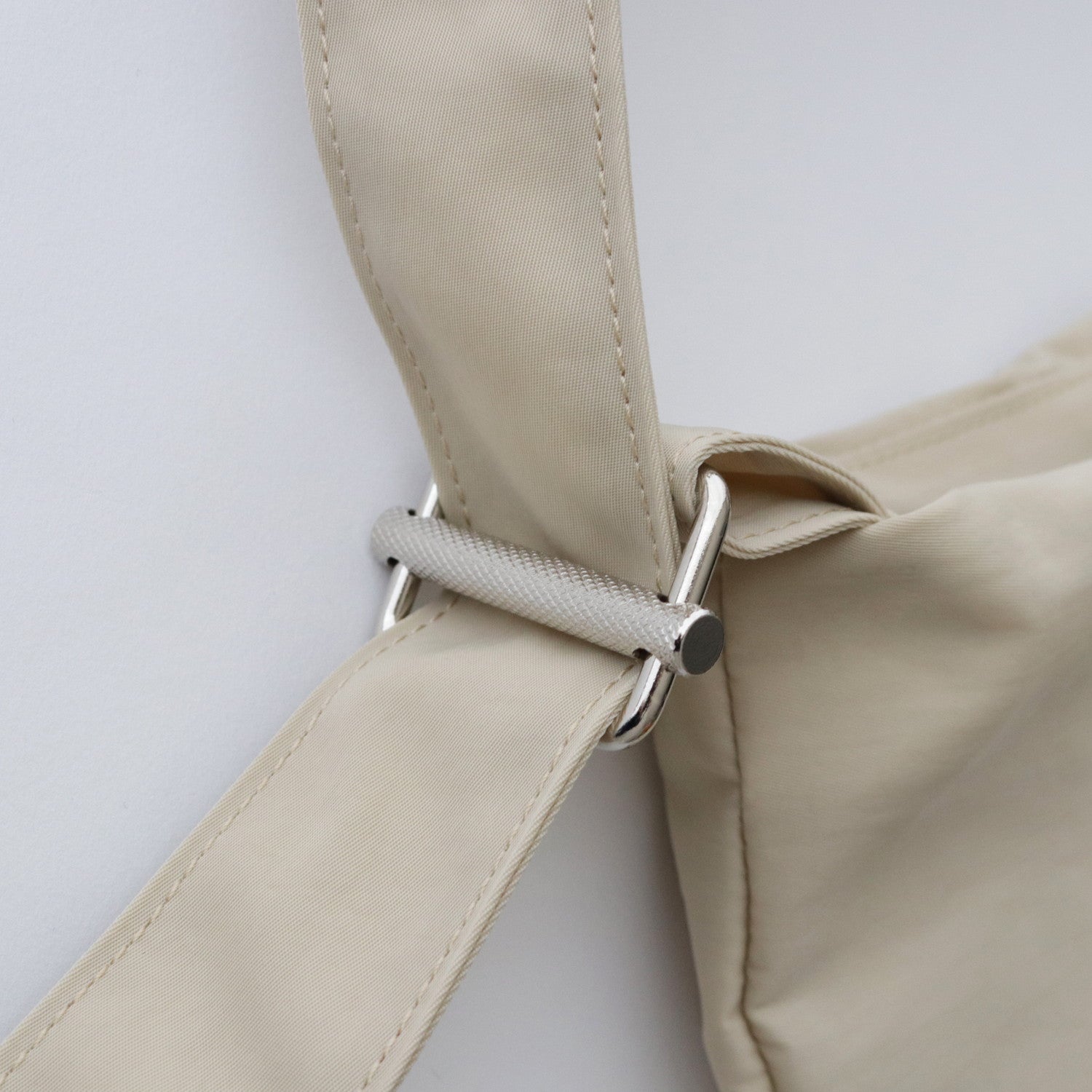 PING-PONG MESSENGER BAG #BEIGE [H01BG37]