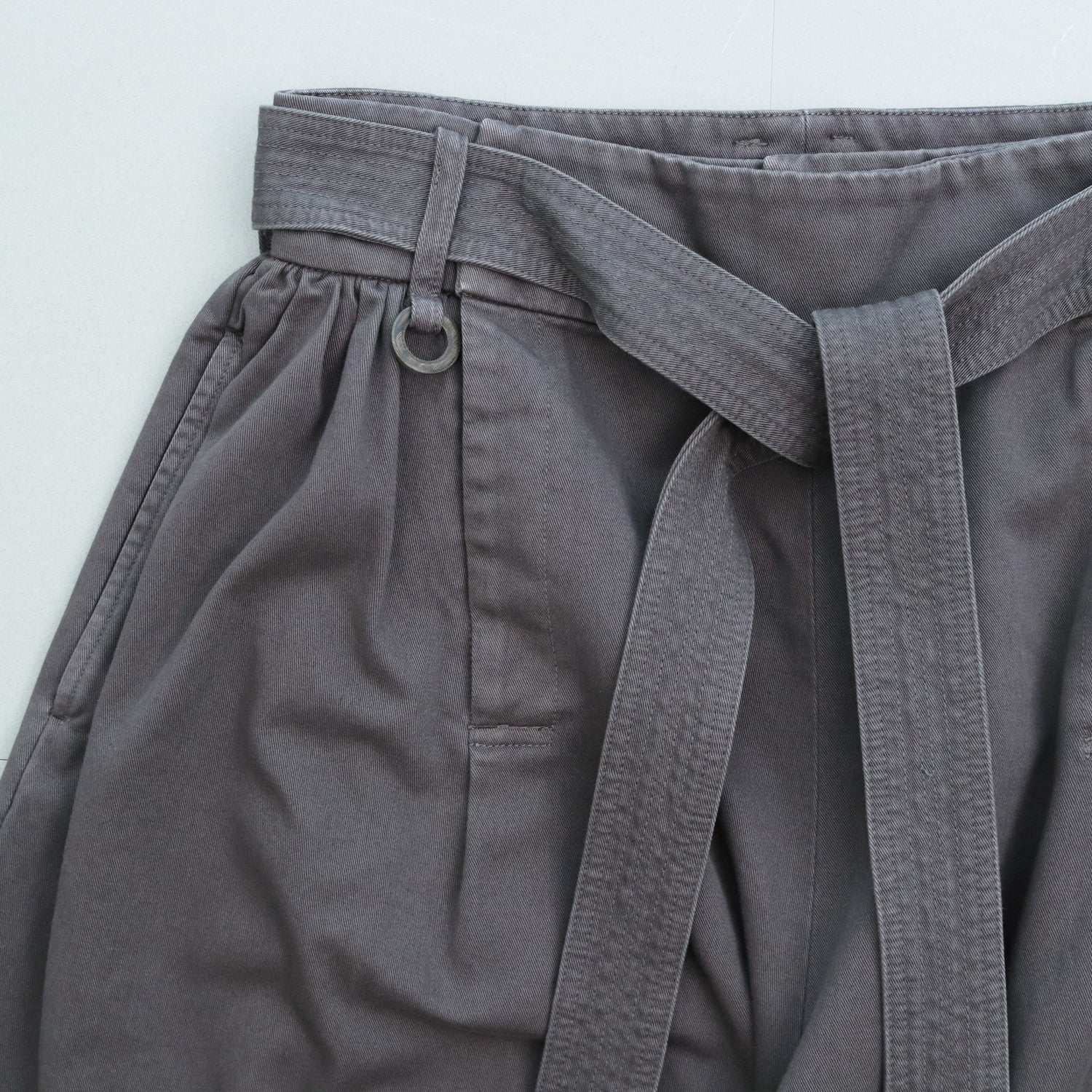 VOLENDAM PANTS (cotton) #chacoal black [S24SS07PT-C]